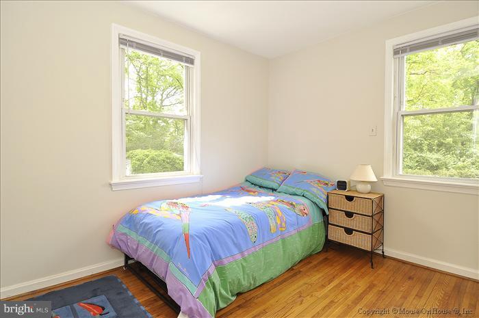 101 Adclare Road Rockville, MD 20850 - Photo 22 of 30 Bedroom