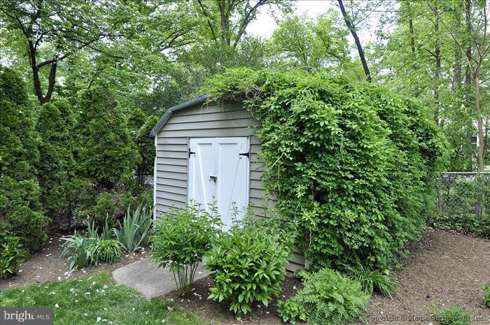 101 Adclare Road Rockville, MD 20850 - Photo 24 of 30 Rear Shed