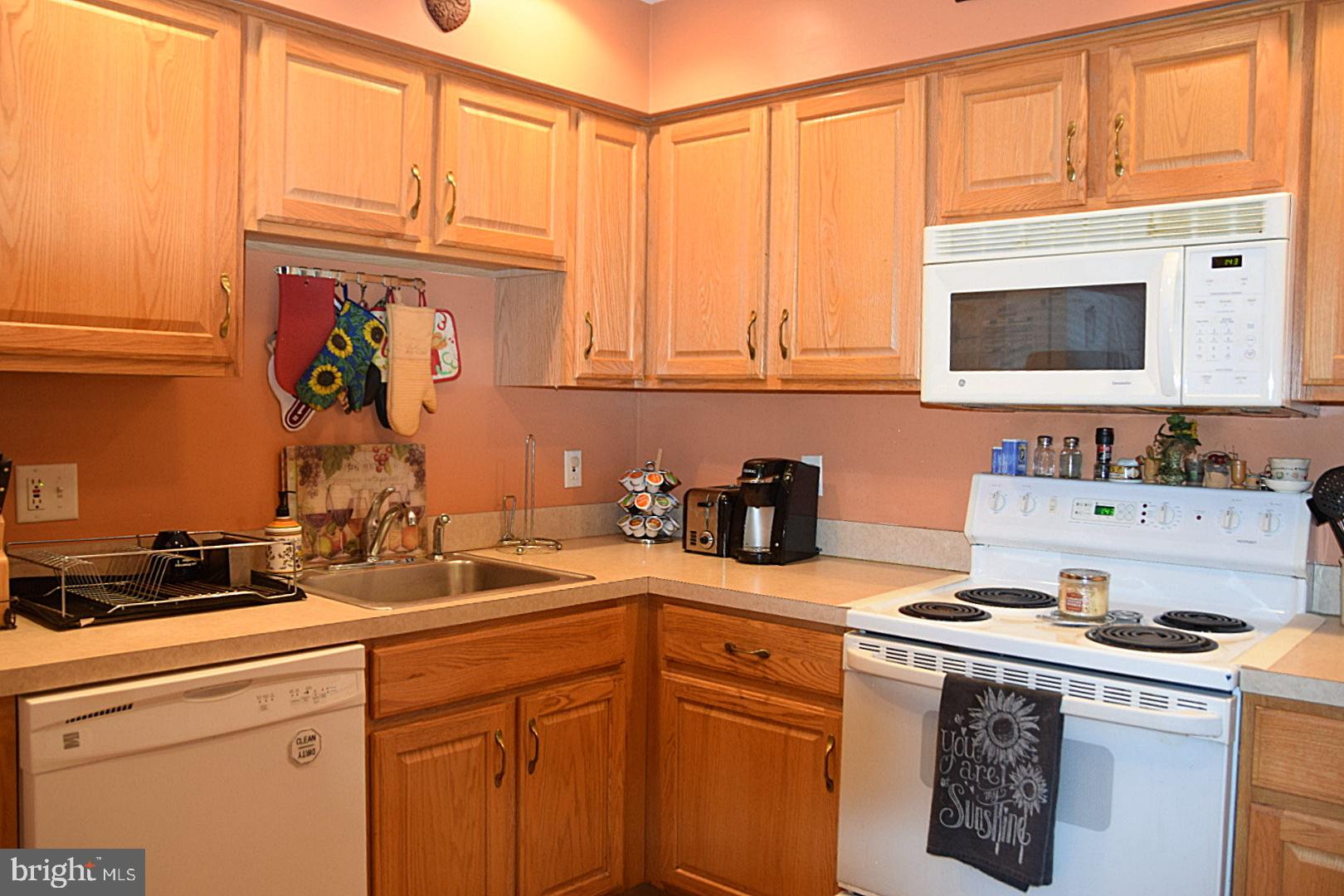 792 Briarstone Road Bethlehem, PA 18017 - Photo 11 of 23 Gallery Image 11