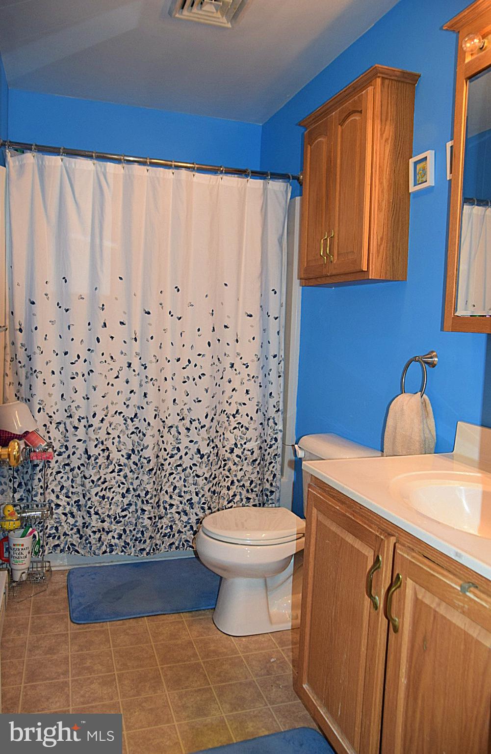792 Briarstone Road Bethlehem, PA 18017 - Photo 19 of 23 Gallery Image 19