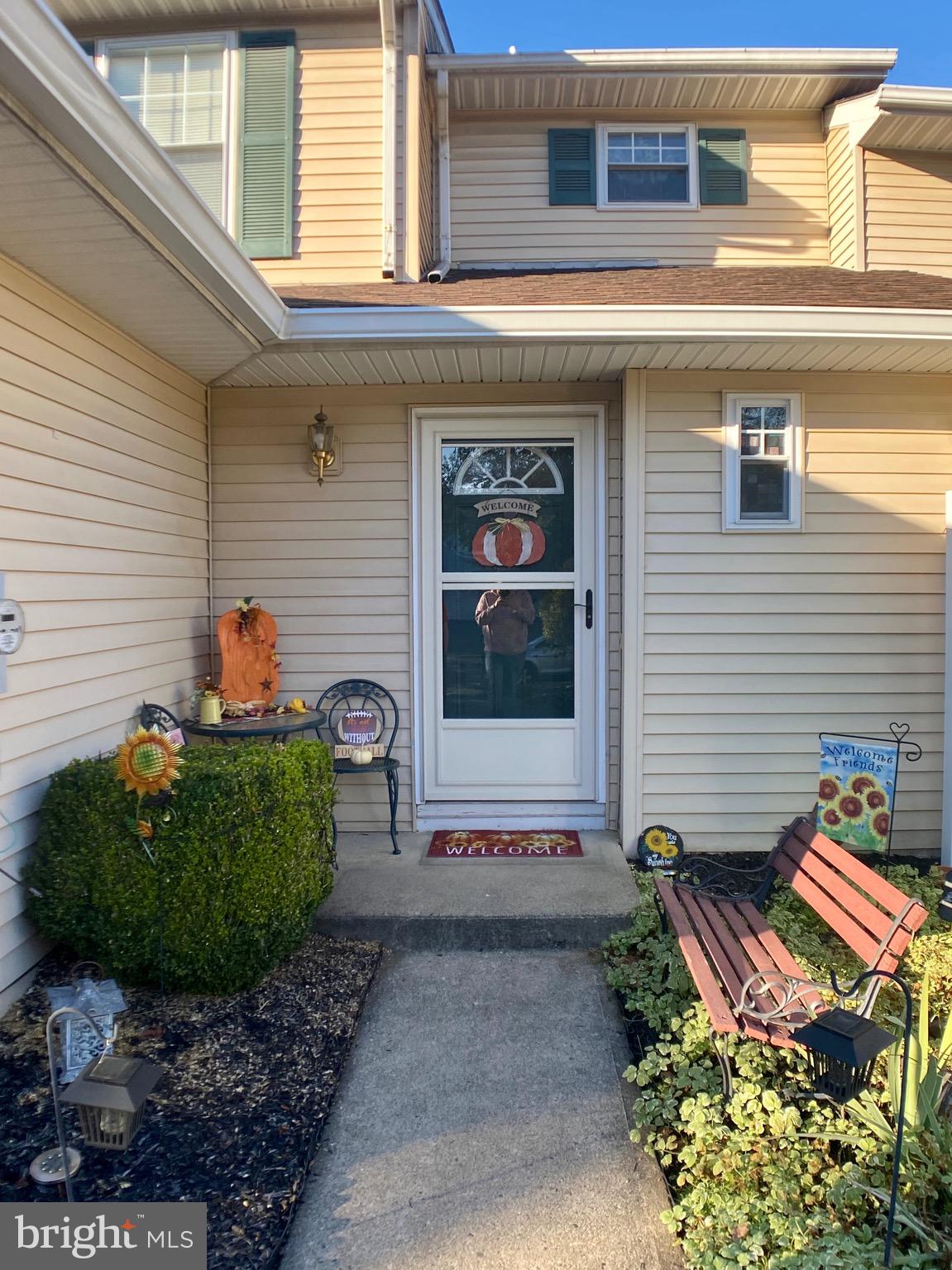 792 Briarstone Road Bethlehem, PA 18017 - Photo 3 of 23 Gallery Image 3