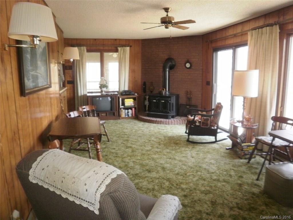 112 Althea Ridge Road Sylva, NC 28779 - Photo 6 of 17 Gallery Image 6