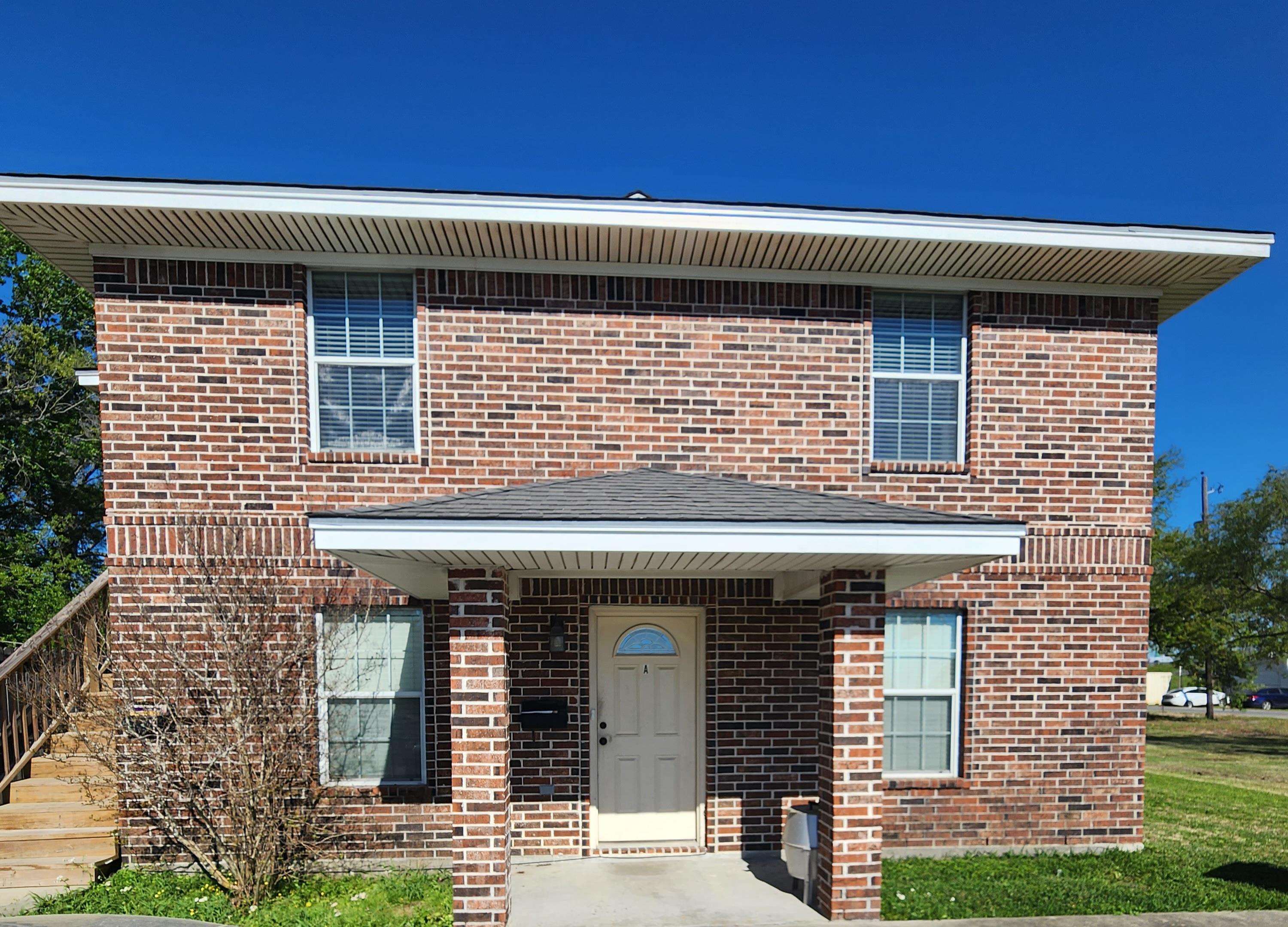 5989 32nd Street Groves, TX 77619 - Photo 1 of 6