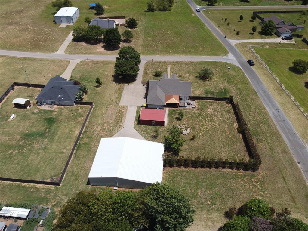 107 Ridgeview Whitney, TX 76692 - Photo 34 of 37 Gallery Image 34