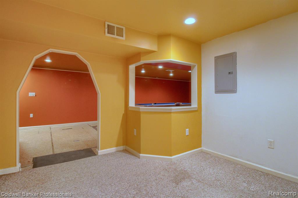 6468 Dillon Road Garden City, MI 48135 - Photo 21 of 29
