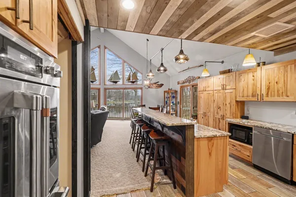 $690,000 | 8906 Spring Hill, Hesperia, MI 49421