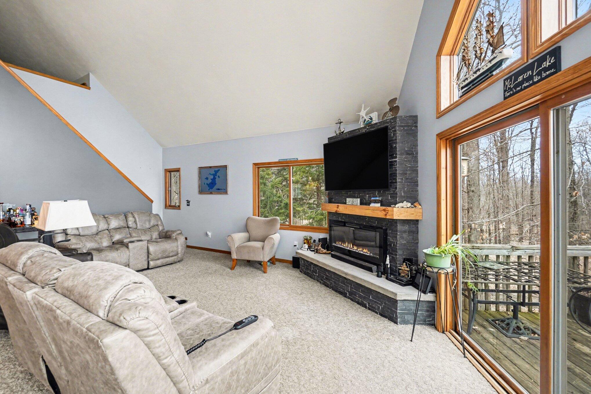 8906 Spring Hill Hesperia, MI 49421 - Photo 9 of 35 009_file_4331