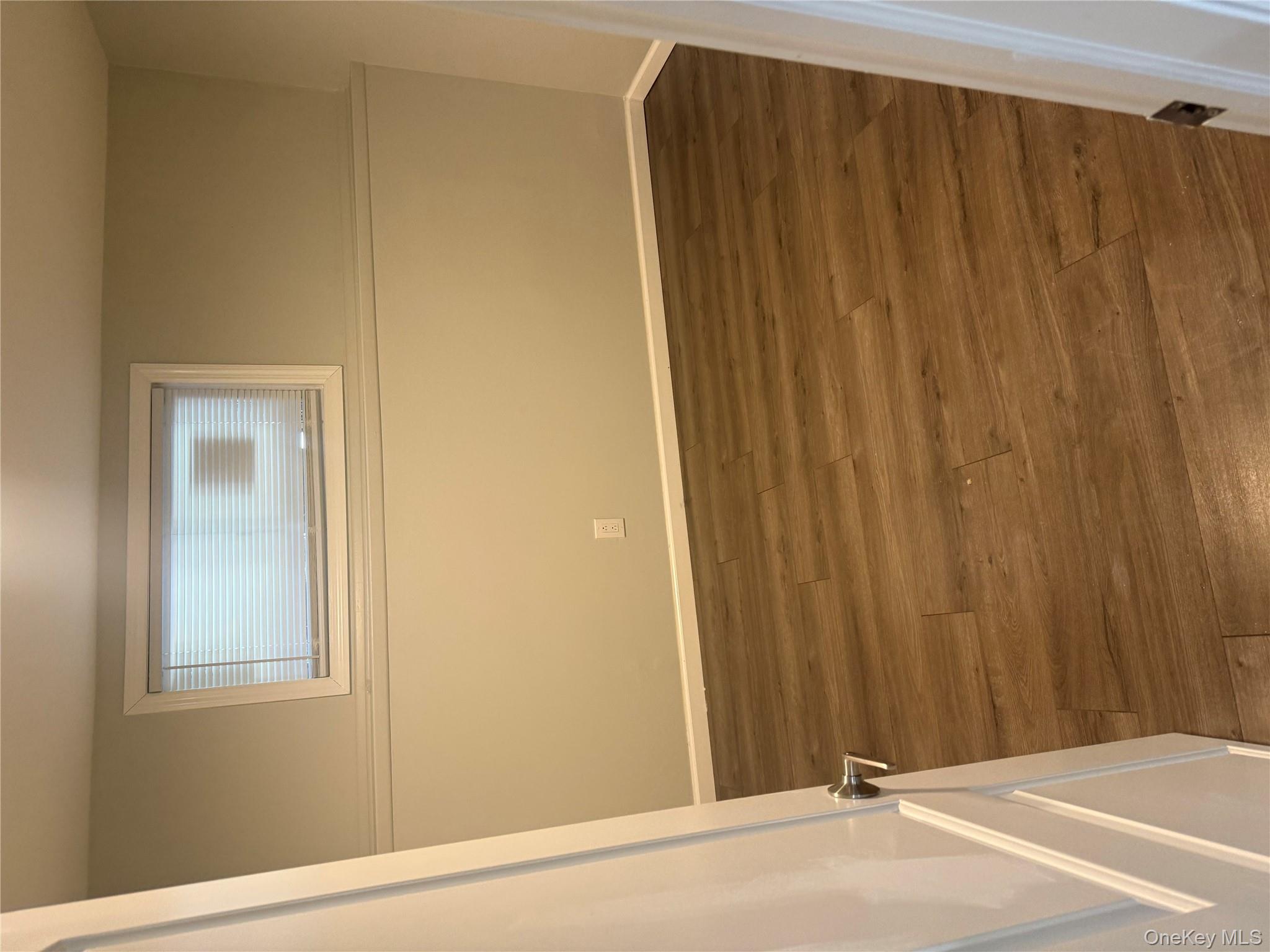 1029 Commack Road Huntington Station, NY 11746 - Photo 5 of 11