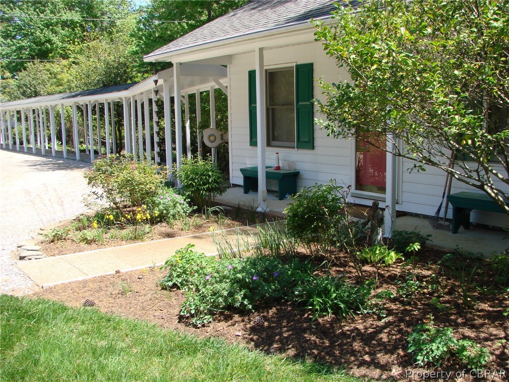 218 Redart Road Hudgins, VA 23076 - Photo 34 of 42 Gallery Image 34