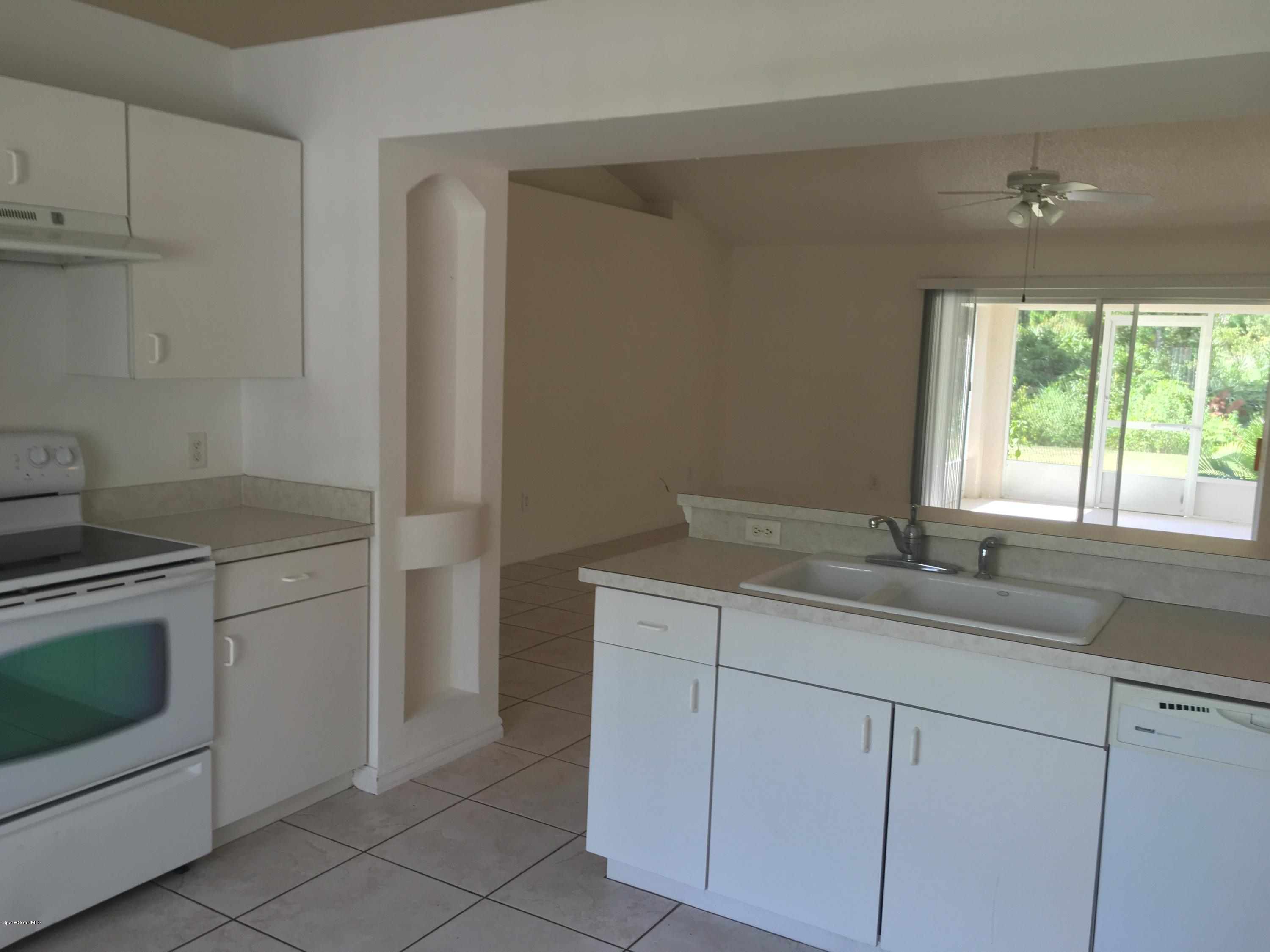 247 Trilby Road Southwest Palm Bay, FL 32908 - Photo 18 of 19 IMG_7211