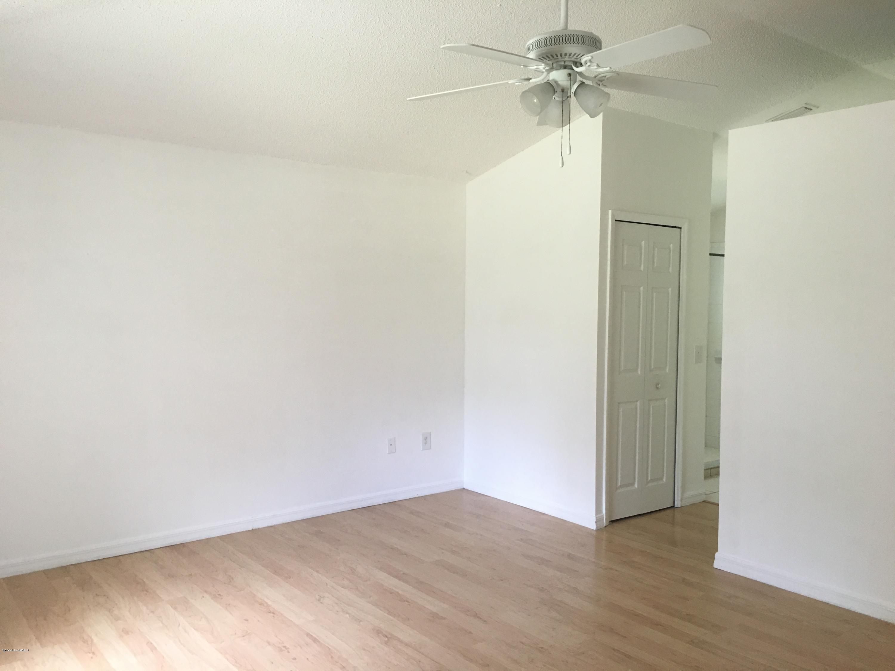 247 Trilby Road Southwest Palm Bay, FL 32908 - Photo 8 of 19 IMG_7195