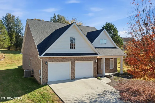 $479,900 | 134 Waterston Way, Clinton, TN 37716