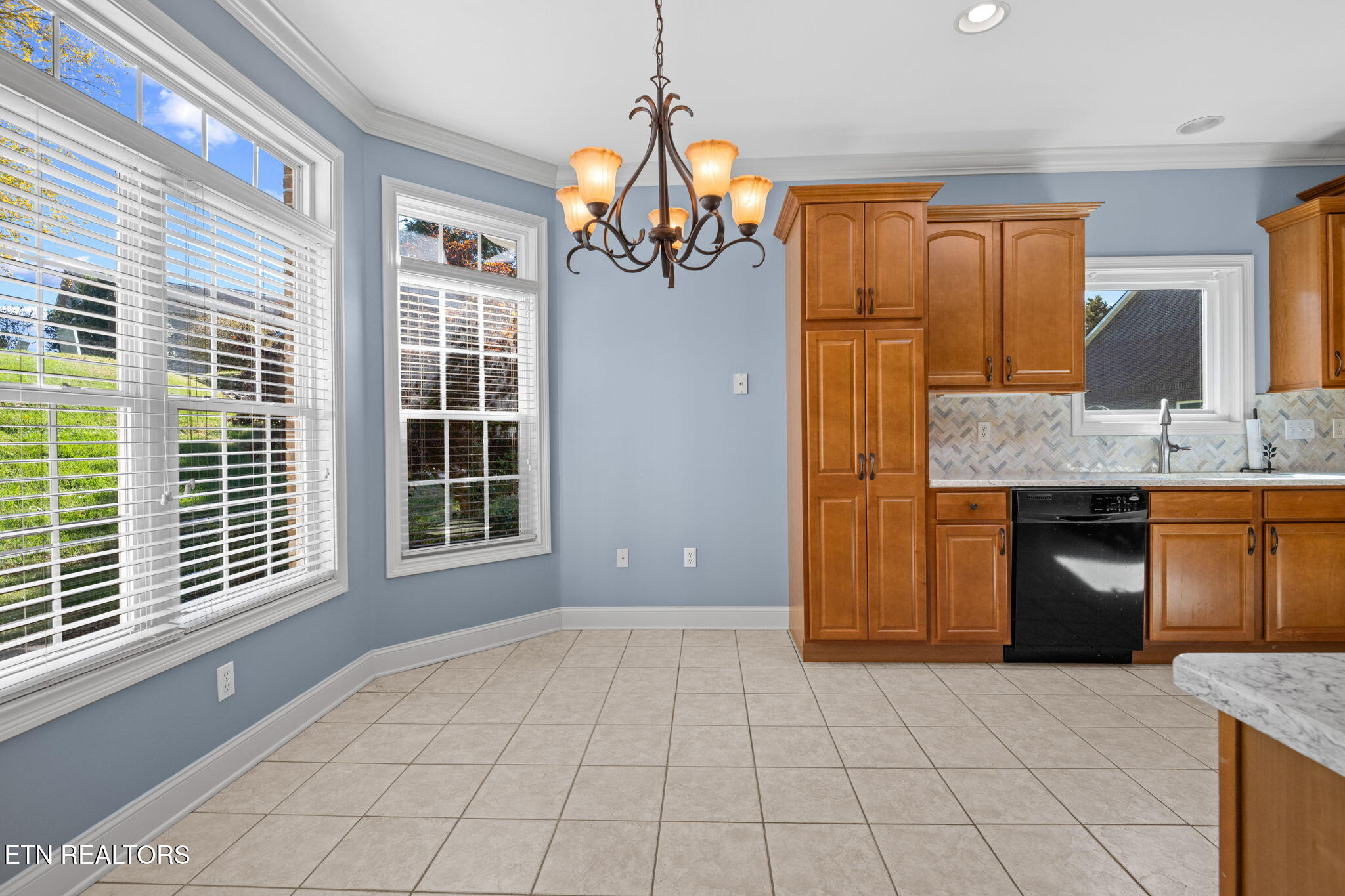 134 Waterston Way Clinton, TN 37716 - Photo 19 of 41 12-web-or-mls-134 waterston-0124