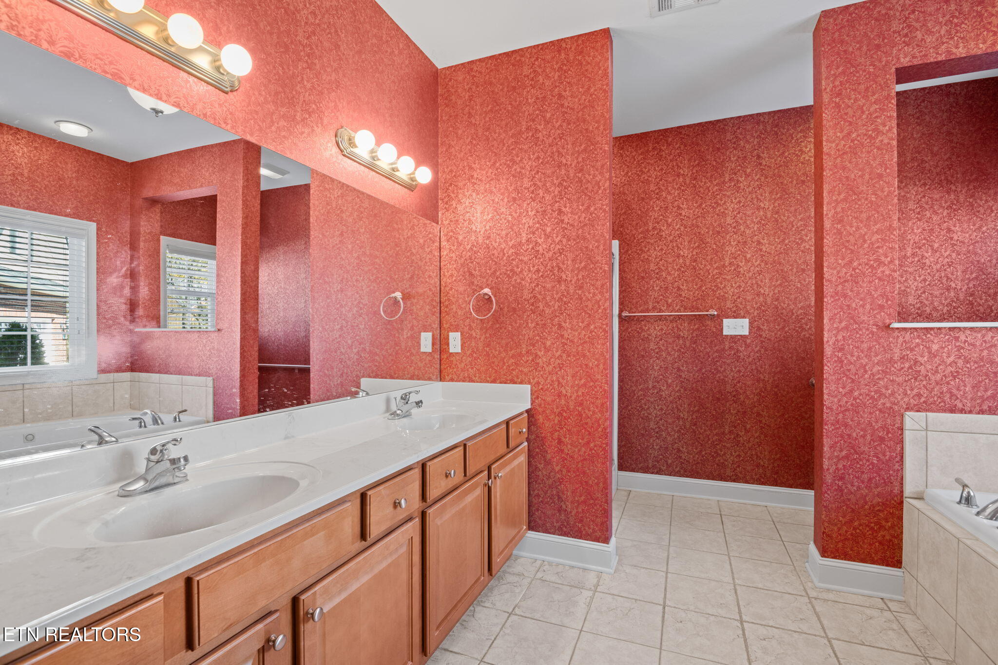 134 Waterston Way Clinton, TN 37716 - Photo 30 of 41 26-web-or-mls-134 waterston-0166