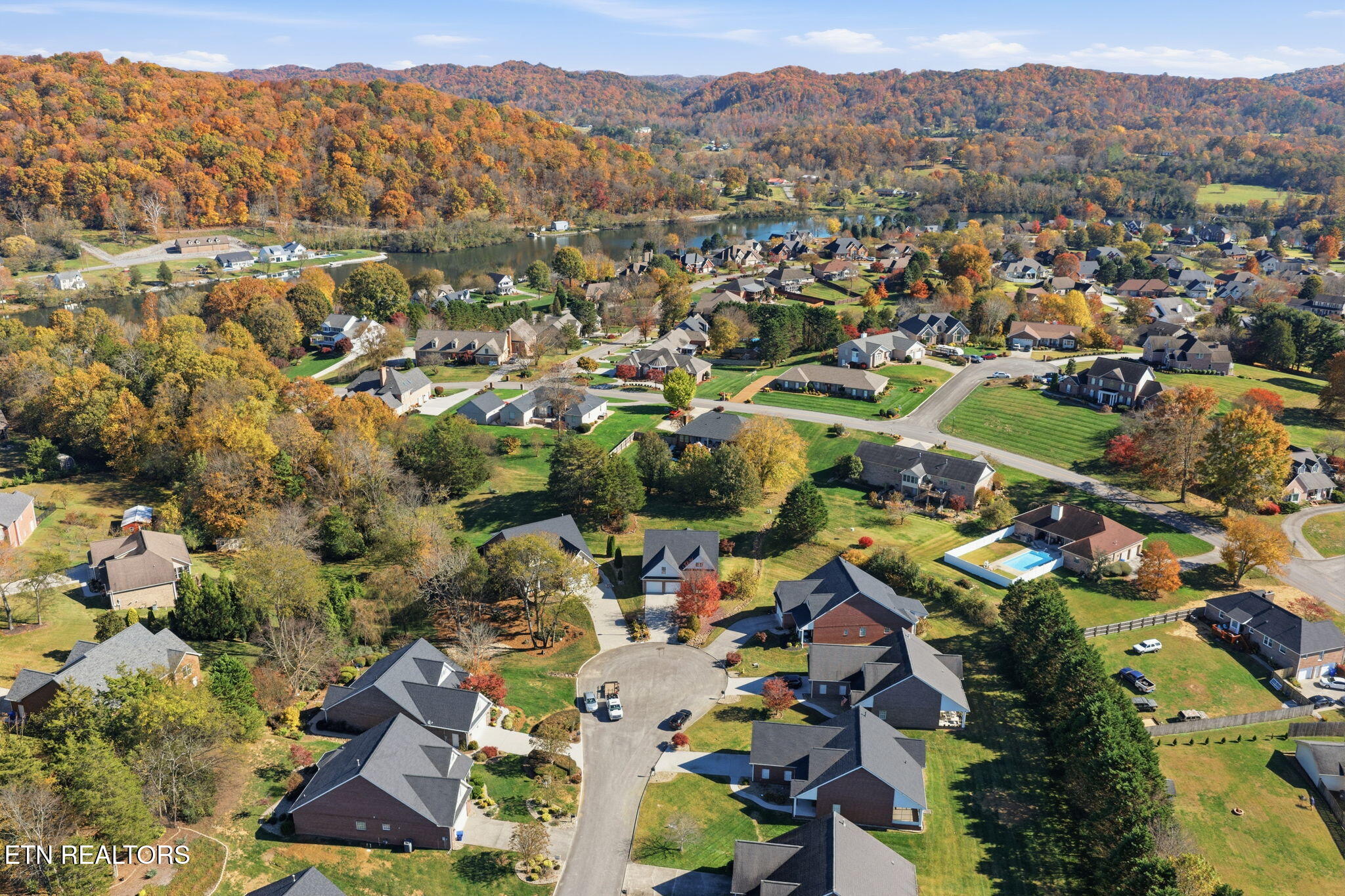 134 Waterston Way Clinton, TN 37716 - Photo 3 of 41 36-web-or-mls-DJI_20251106132630_0474_D