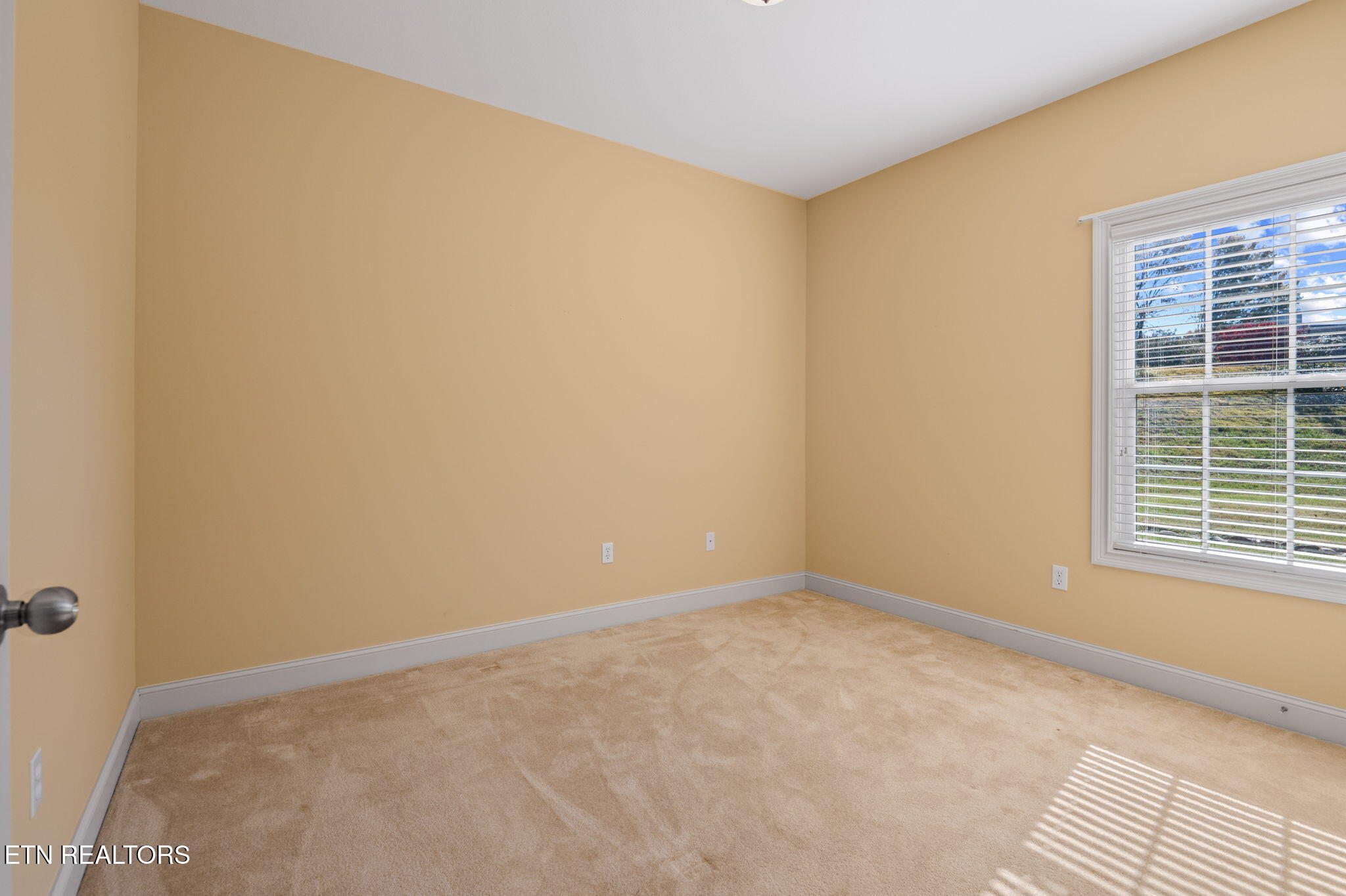 134 Waterston Way Clinton, TN 37716 - Photo 33 of 41 4-web-or-mls-134 waterston-0100