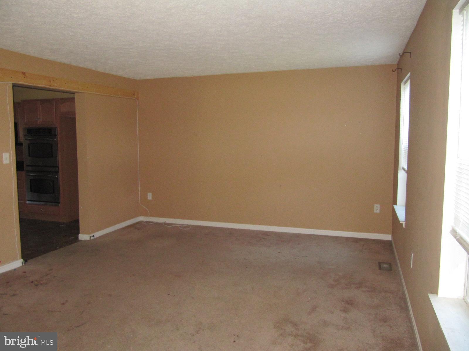 1013 Bair Road Hanover, PA 17331 - Photo 9 of 33 Living Room