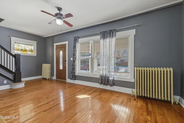 $289,000 | 13 Cleveland Street, Albany, NY 12206