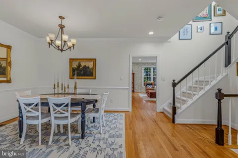 $1,049,000 | 9412 Regency Crest Drive, Vienna, VA 22181