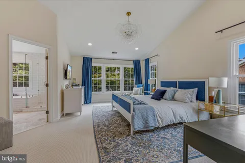 $1,049,000 | 9412 Regency Crest Drive, Vienna, VA 22181