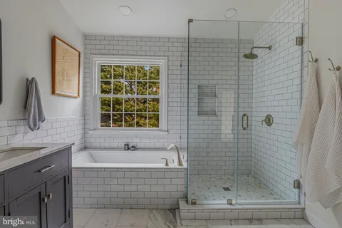 $1,049,000 | 9412 Regency Crest Drive, Vienna, VA 22181