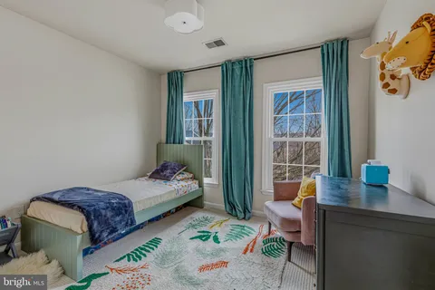 $1,049,000 | 9412 Regency Crest Drive, Vienna, VA 22181