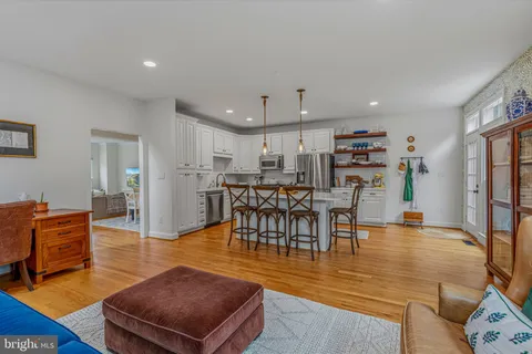 $1,049,000 | 9412 Regency Crest Drive, Vienna, VA 22181