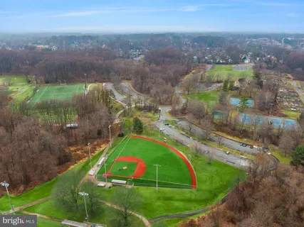 $1,049,000 | 9412 Regency Crest Drive, Vienna, VA 22181