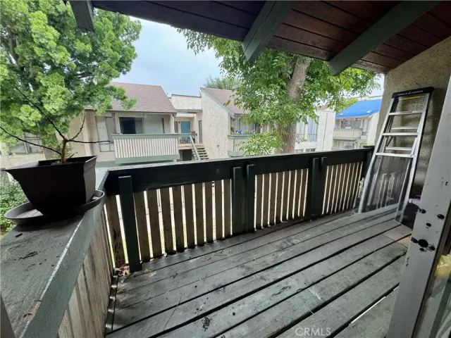 $324,900 | 8601 International Avenue, Unit 271, Canoga Park, CA 91303