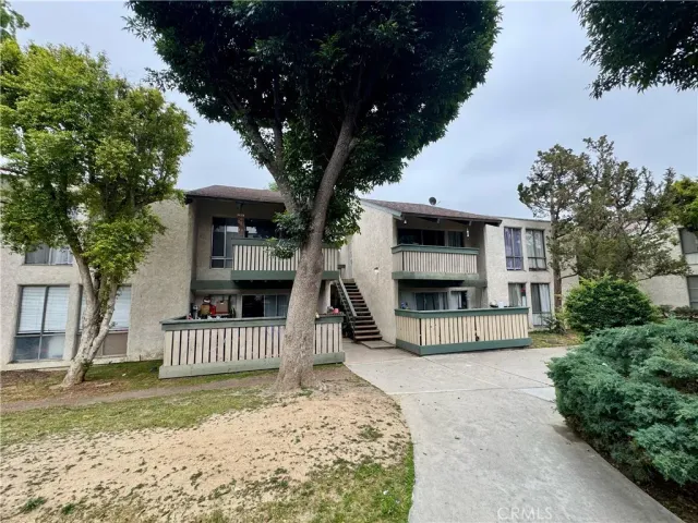 $324,900 | 8601 International Avenue, Unit 271, Canoga Park, CA 91303
