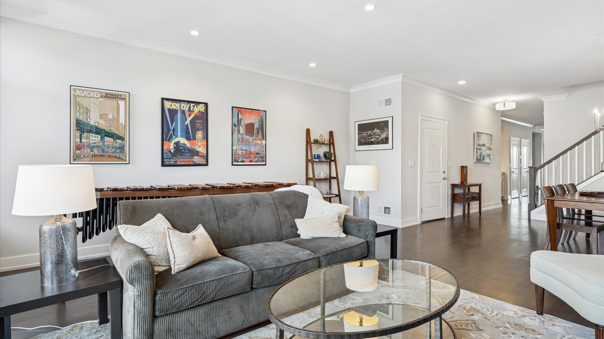 2341 West Roscoe Street, Unit 3W Chicago, IL 60618 - Photo 7 of 37