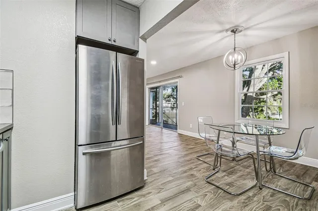 $1,900 | 13691 Orange Sunset Drive, Unit 201, Tampa, FL 33618