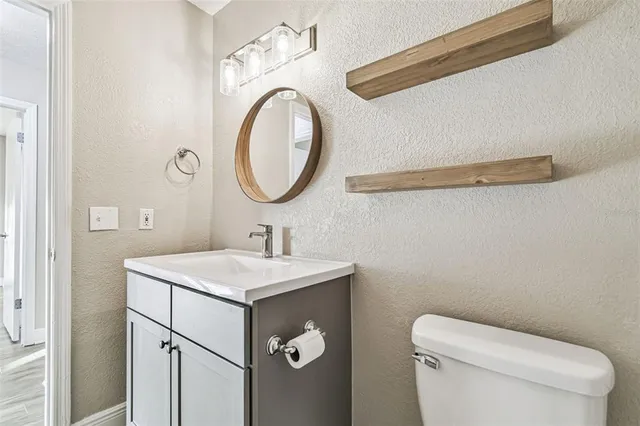 $1,900 | 13691 Orange Sunset Drive, Unit 201, Tampa, FL 33618