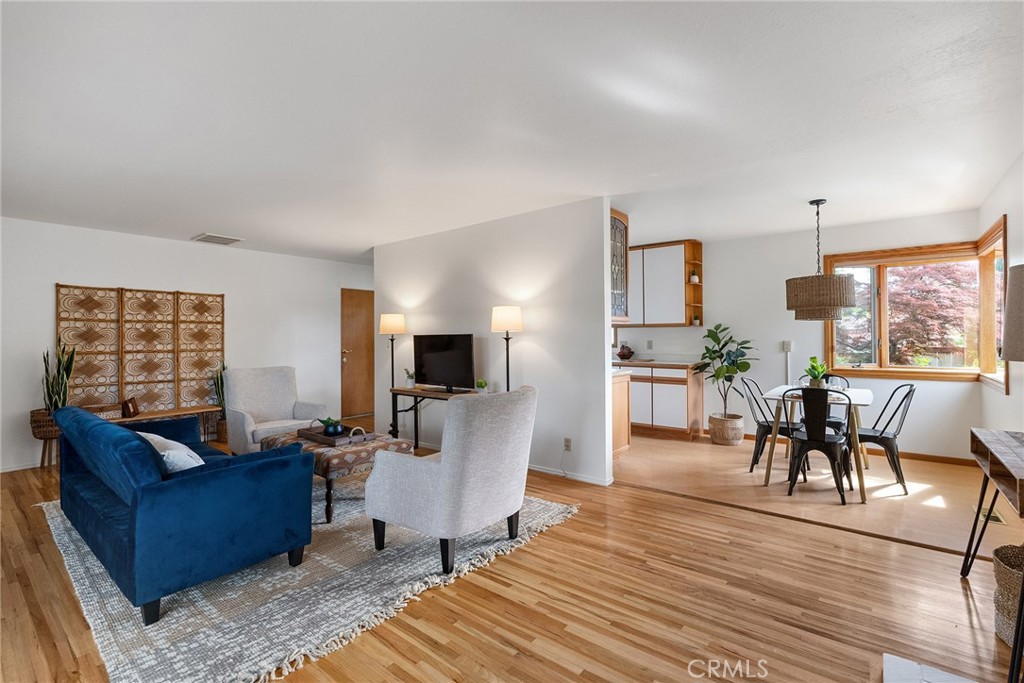 12 Amber Way Chico, CA 95926 - Photo 14 of 37 a living room with furniture and a flat screen tv