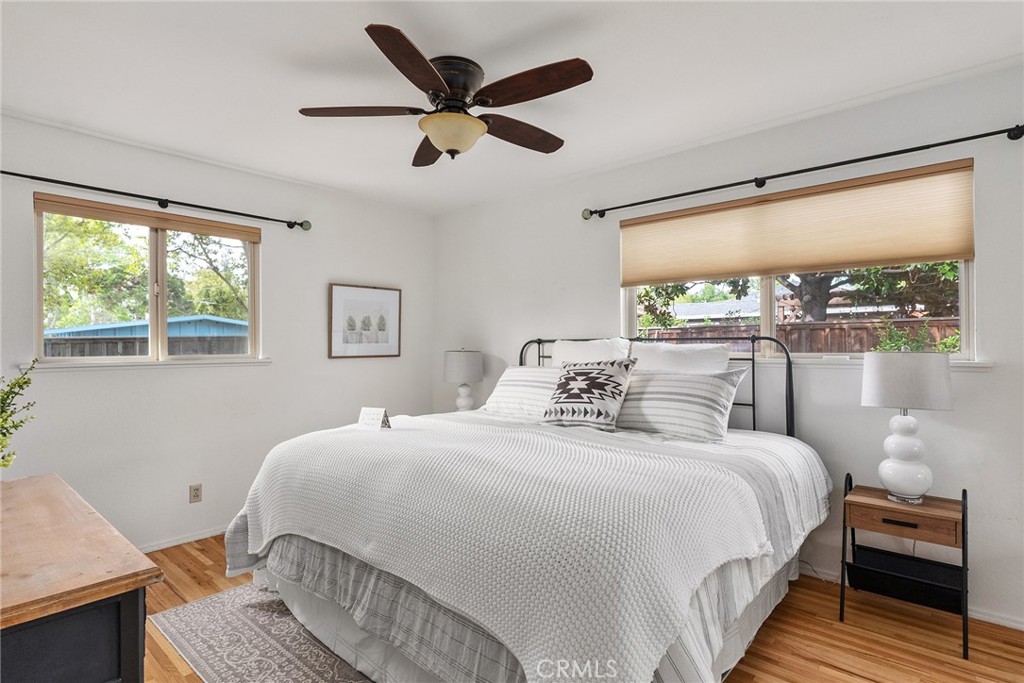 12 Amber Way Chico, CA 95926 - Photo 20 of 37 a bedroom with a large bed and a large window