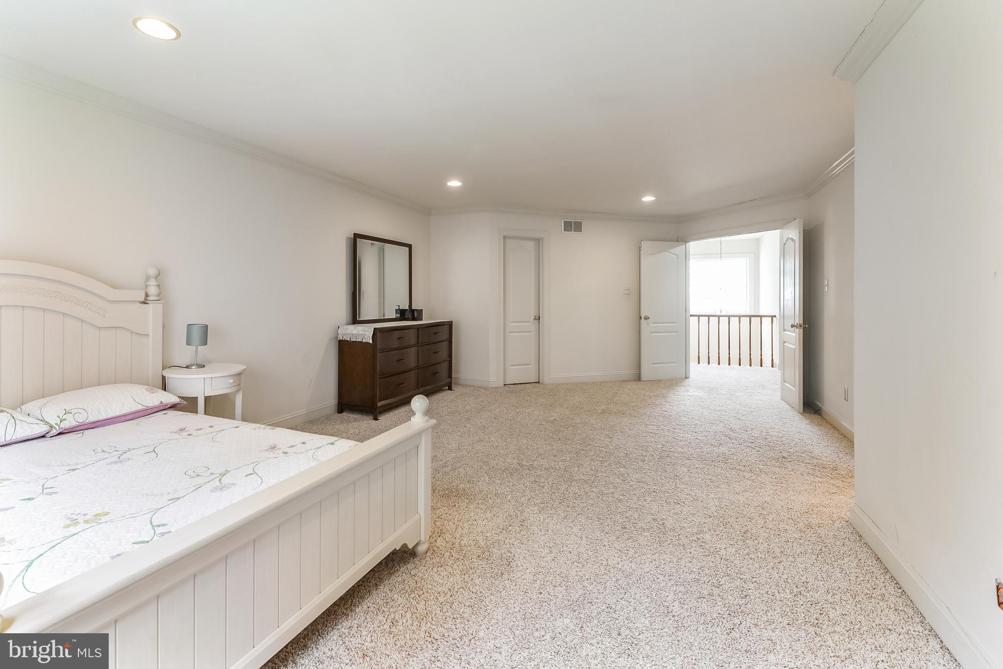 86 Highpoint Drive Berwyn, PA 19312 - Photo 23 of 45