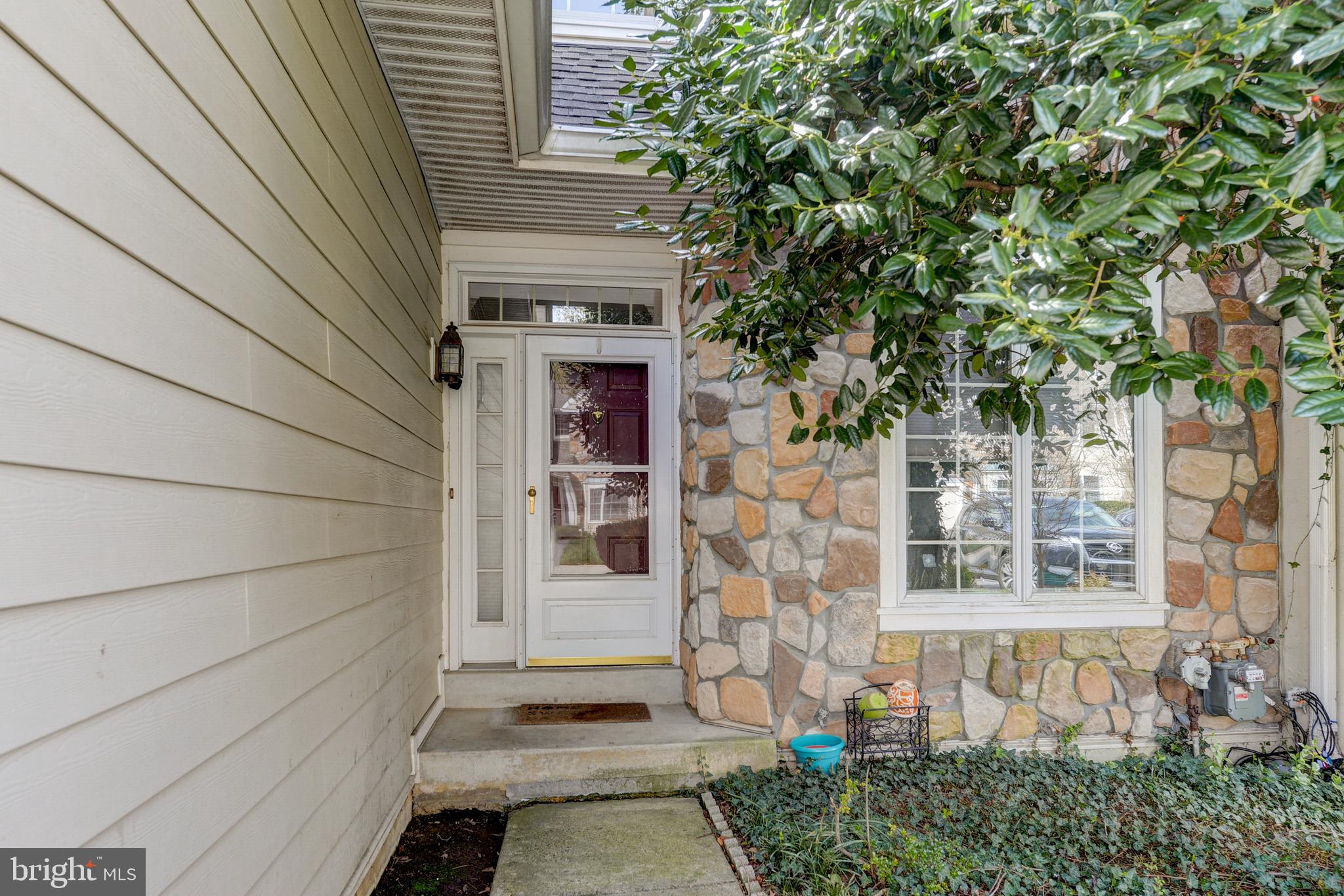 86 Highpoint Drive Berwyn, PA 19312 - Photo 3 of 45