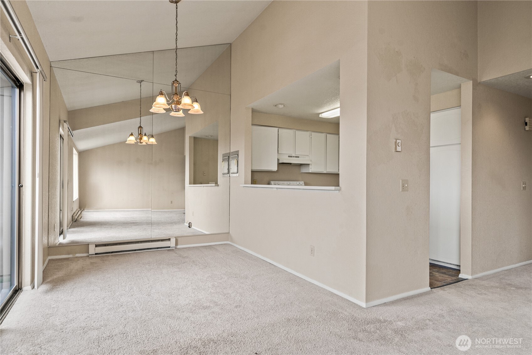 1319 South Puget Drive, Unit D35 Renton, WA 98055 - Photo 5 of 26