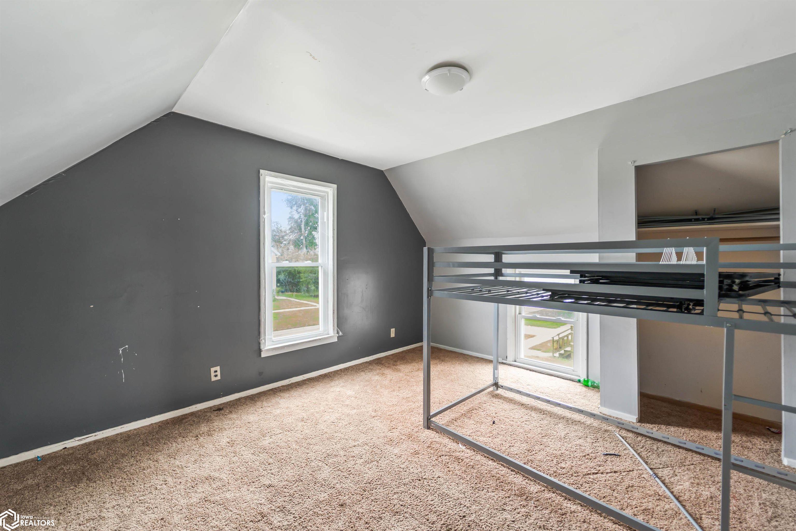 935 Spring Street Grinnell, IA 50112 - Photo 29 of 41 Gallery Image 29