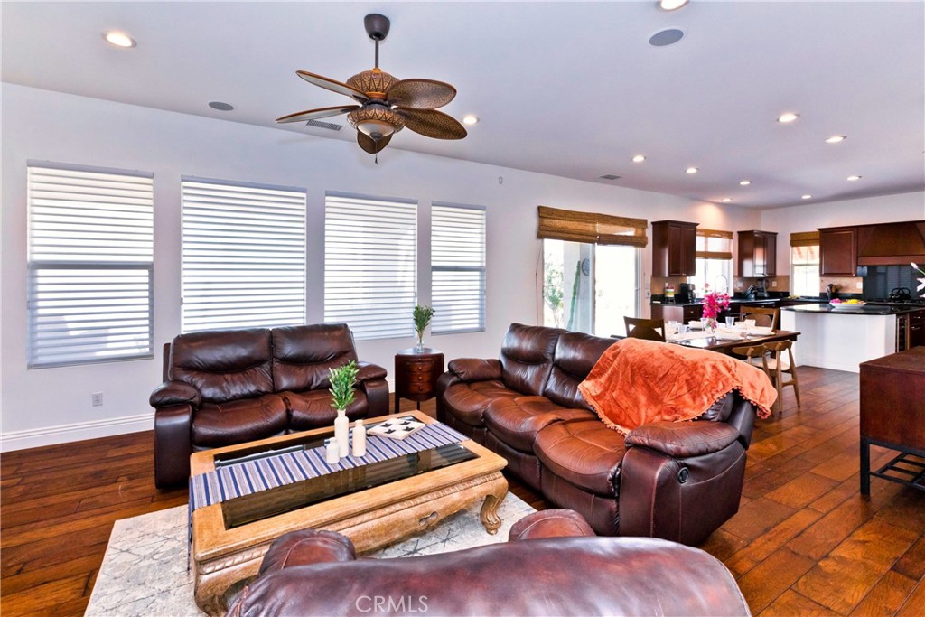 134 Tesori Drive Palm Desert, CA 92211 - Photo 3 of 73