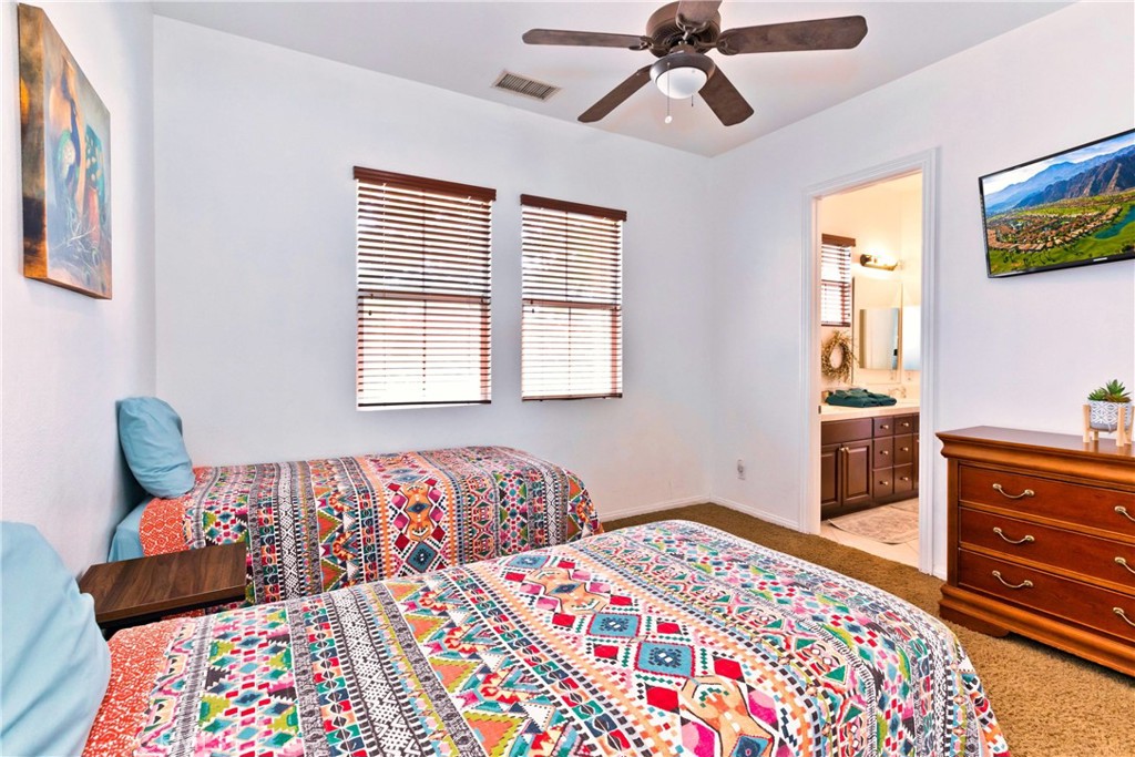 134 Tesori Drive Palm Desert, CA 92211 - Photo 35 of 73