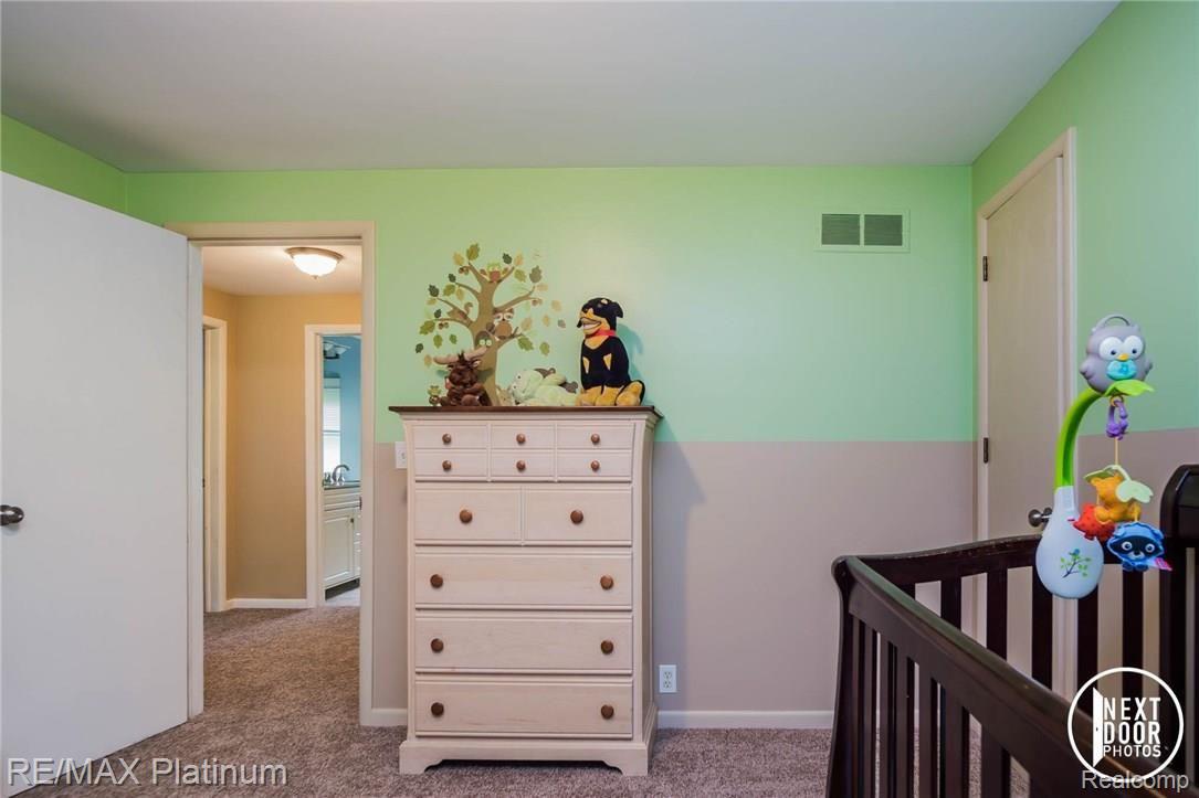 3720 Norton Road Howell, MI 48843 - Photo 25 of 40 DSC01066.jpg