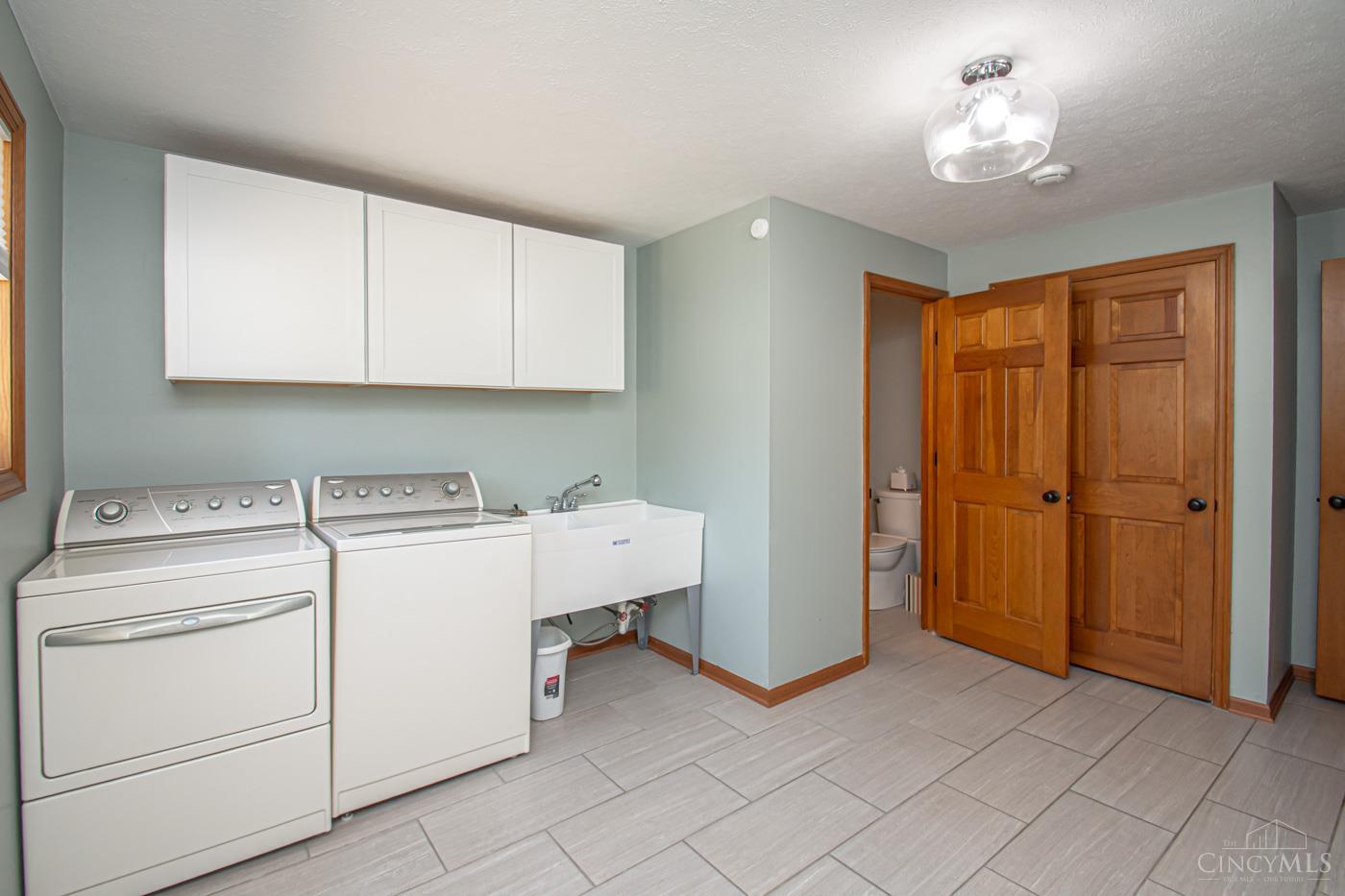 8052 Paragon Road Dayton, OH 45458 - Photo 35 of 43 Gallery Image 35