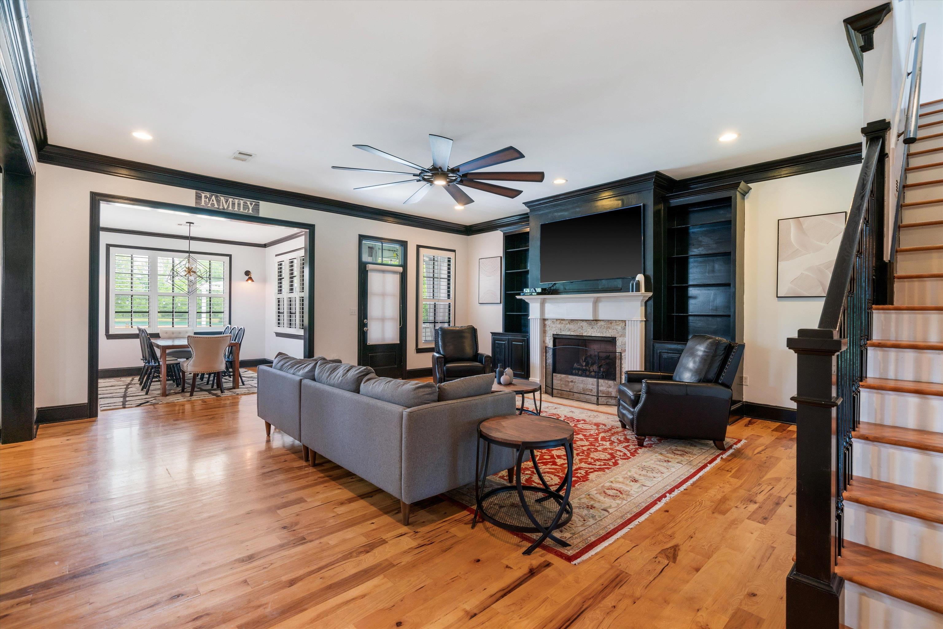 11300 Long Road Arlington, TN 38002 - Photo 5 of 39 a living room with furniture and a fireplace