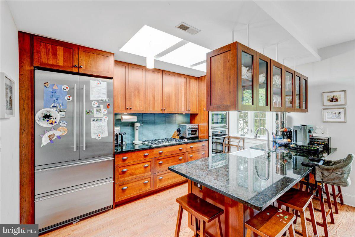 3227 33rd Place Northwest Washington, DC 20008 - Photo 12 of 44