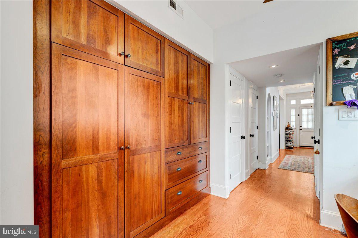 3227 33rd Place Northwest Washington, DC 20008 - Photo 17 of 44