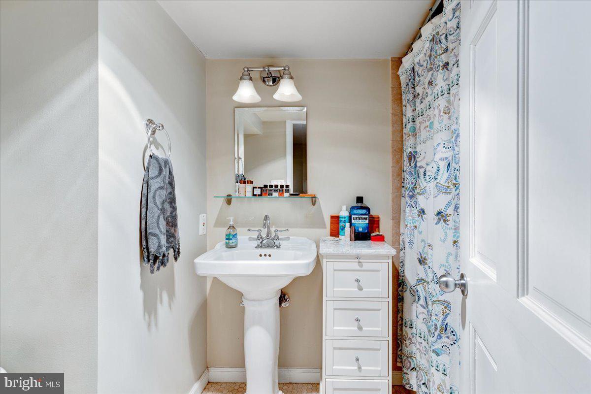 3227 33rd Place Northwest Washington, DC 20008 - Photo 37 of 44 Lower Level