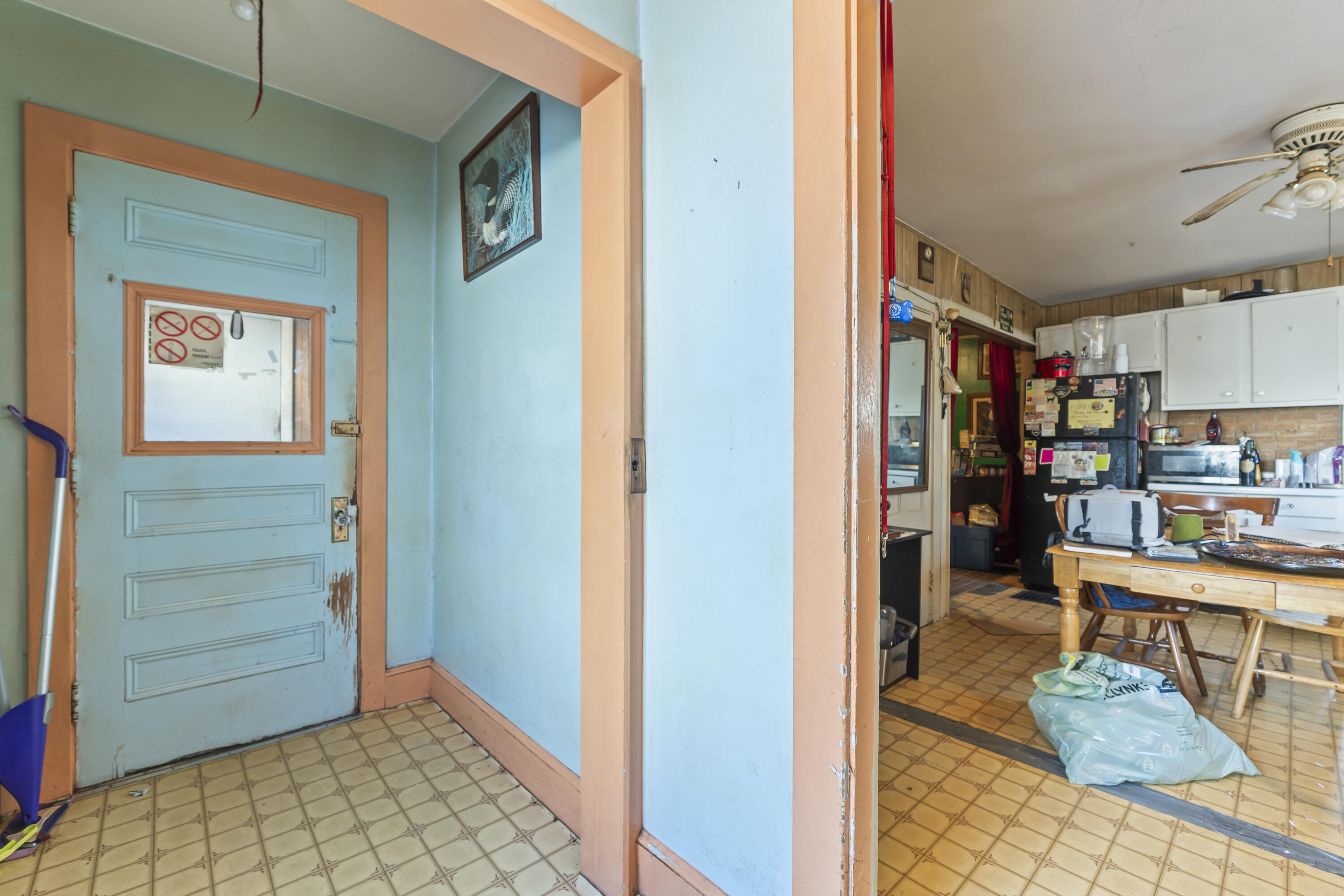 1021 Congress Street Portland, ME 04102 - Photo 12 of 42 Lower hallway