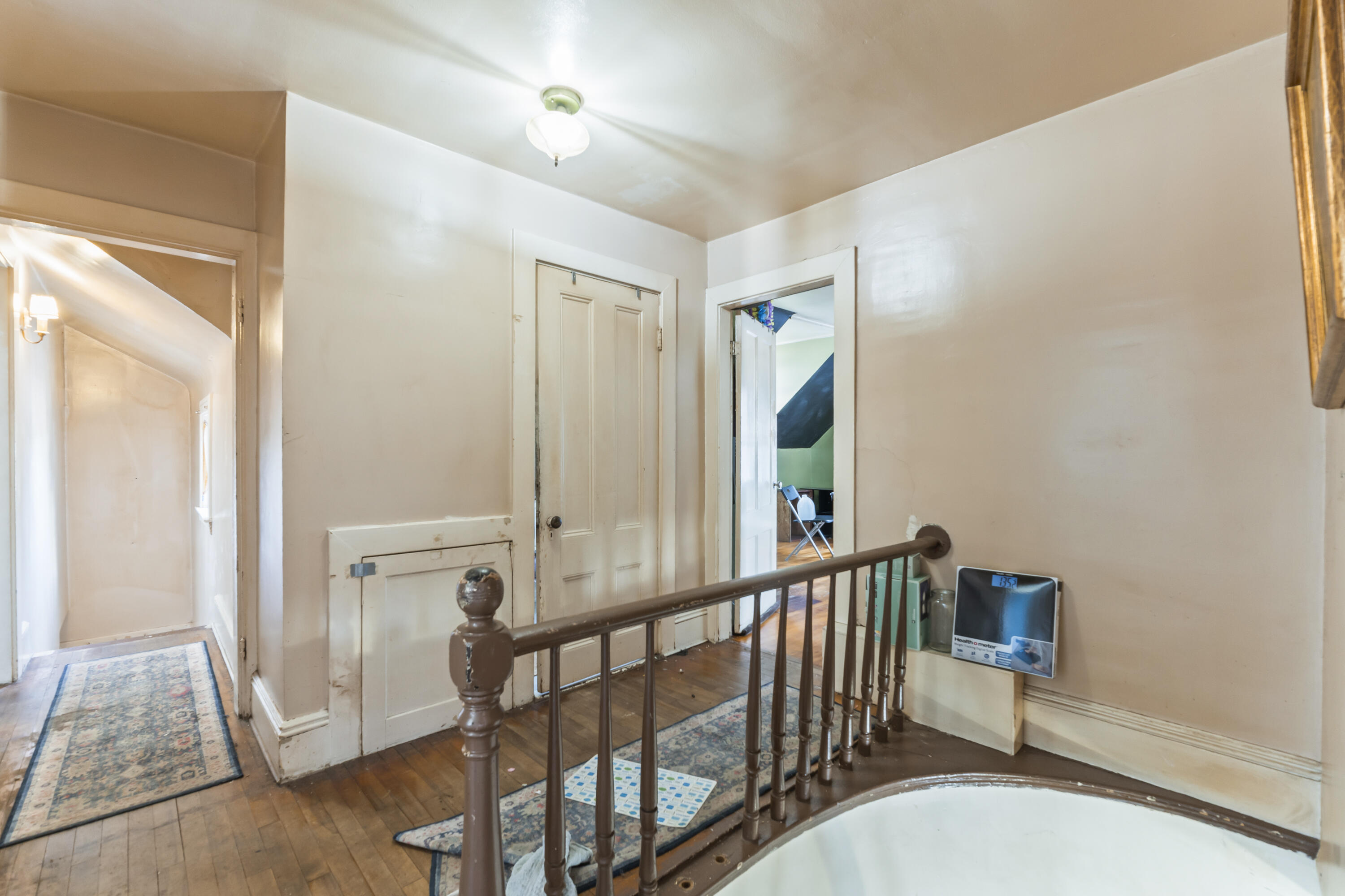 1021 Congress Street Portland, ME 04102 - Photo 25 of 42 Hallway