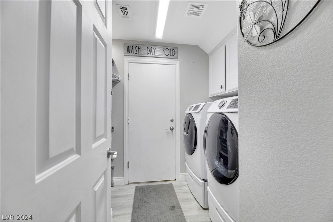 1256 Rising Cloud Circle Henderson, NV 89052 - Photo 29 of 75